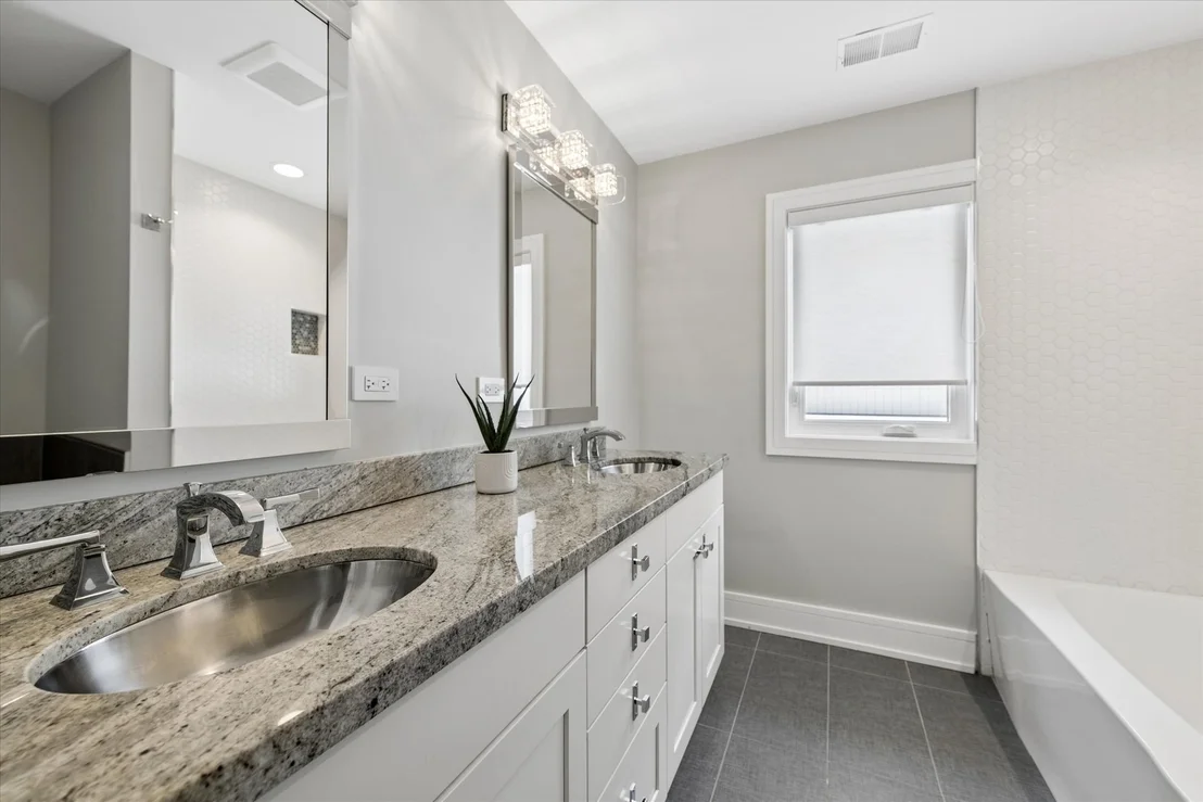 Photo of 3148 Cuba Road