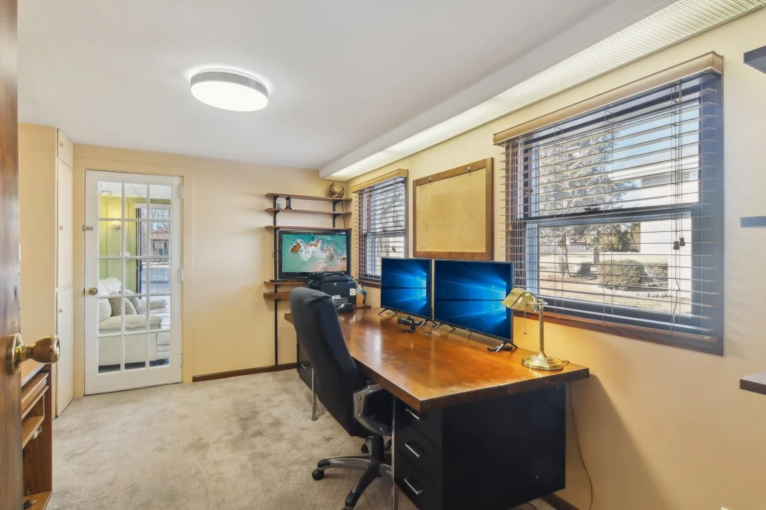Photo of 6910 Eleanor Place