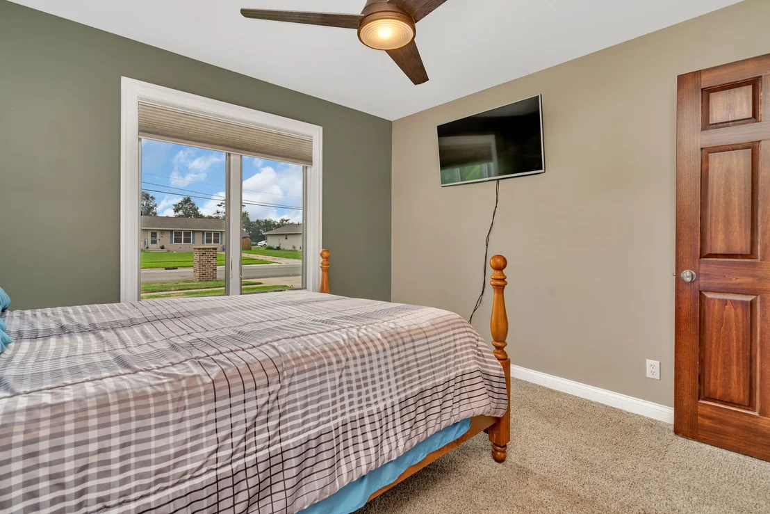 Photo of 80 E Spring Road