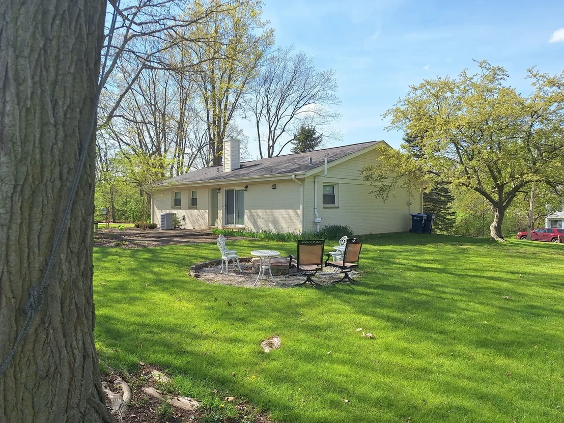 Photo of 227 Juneway Terrace