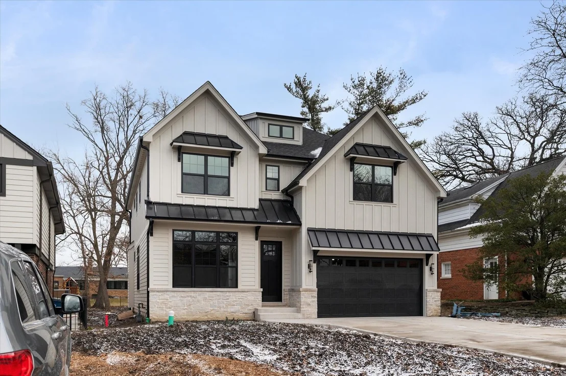 Photo of 964 S Hillside Avenue