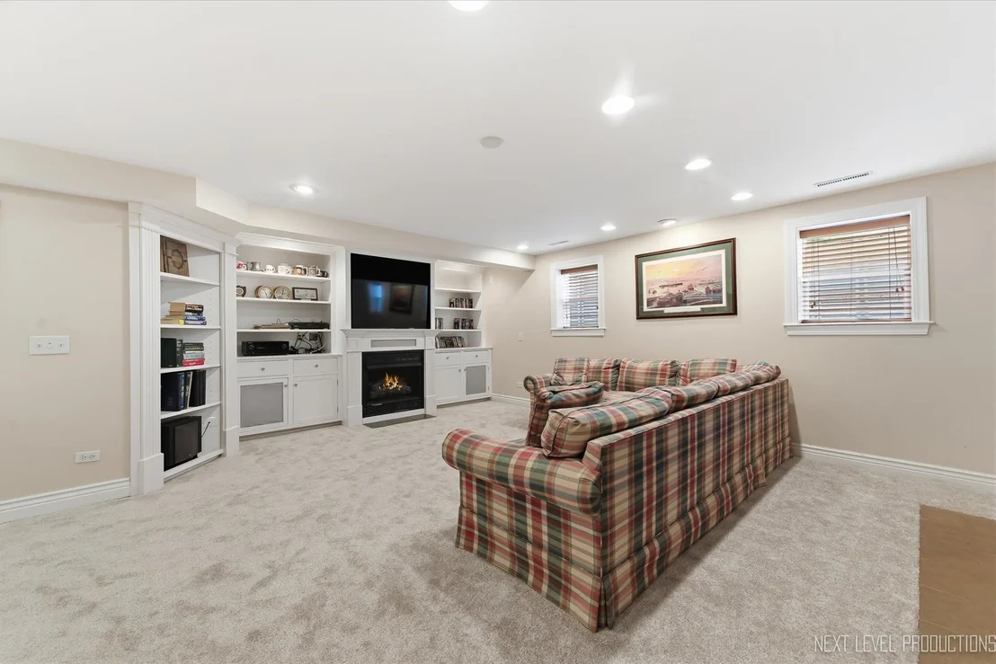 Photo of 1005 Stonehedge Road