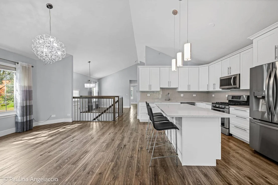 Photo of 180 Lucerne Court
