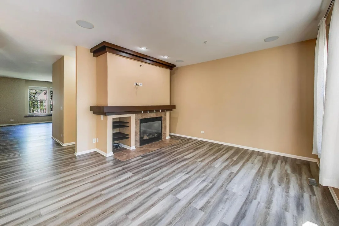Photo of 932 Tuscany Drive