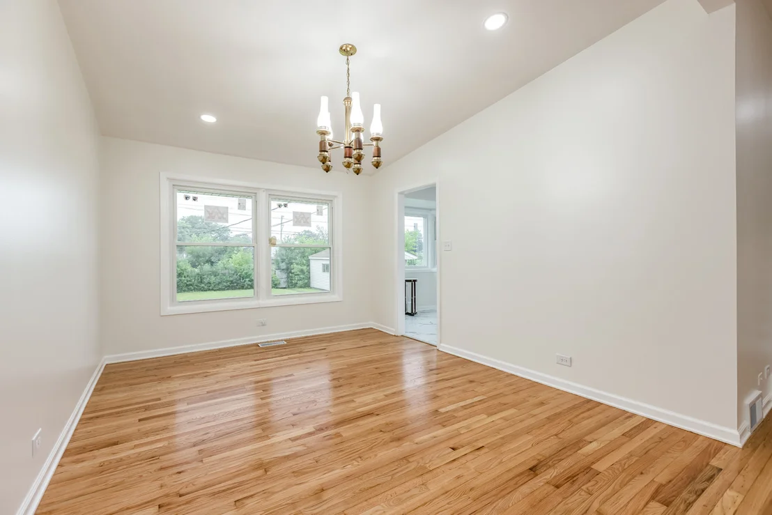 Photo of 7745 Beckwith Road