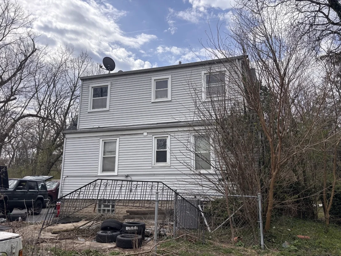 Photo of 16343 Central Park Avenue