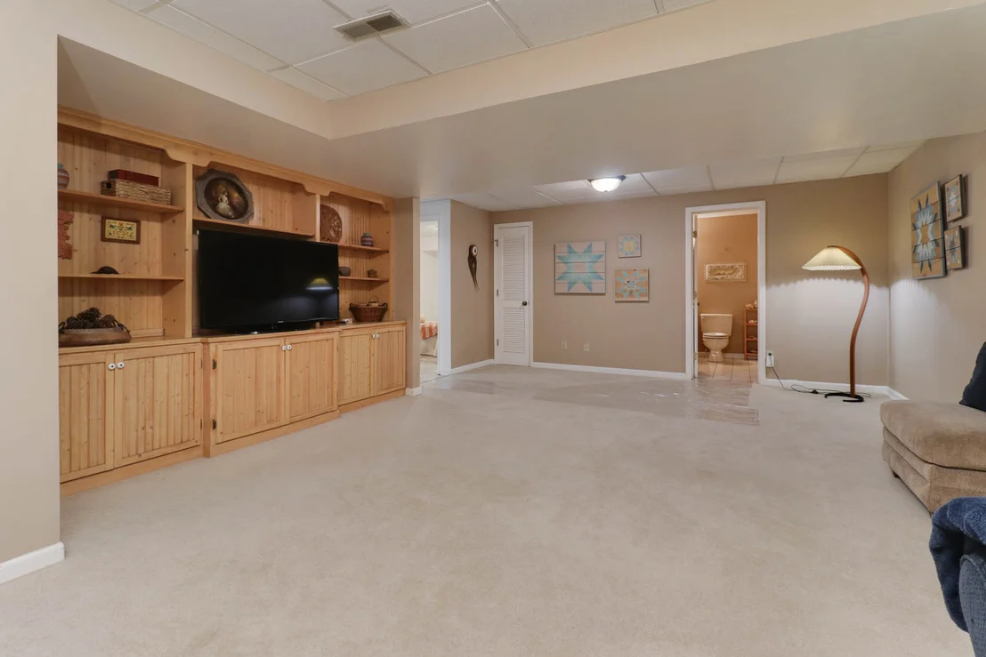 Photo of 1701 Sweetbriar Drive