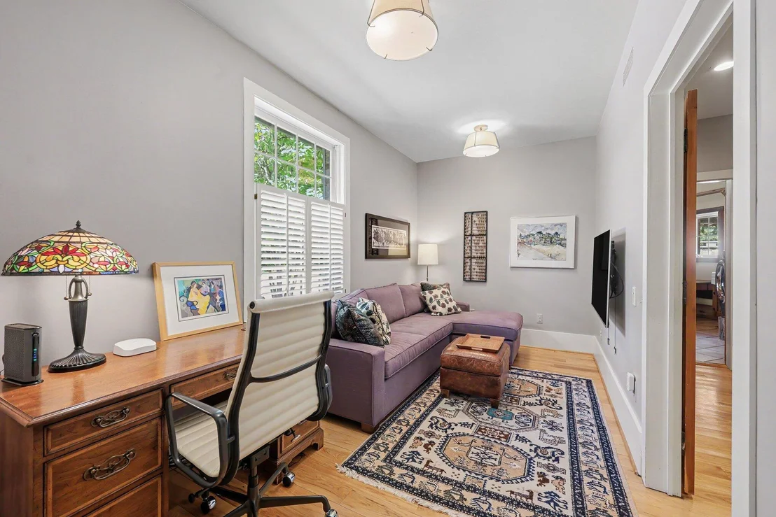 Photo of 1155 W Huron River Drive
