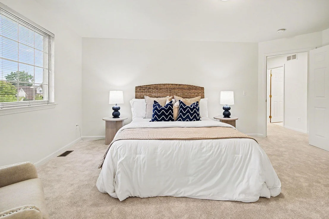Photo of 5931 Cedar Ridge Drive