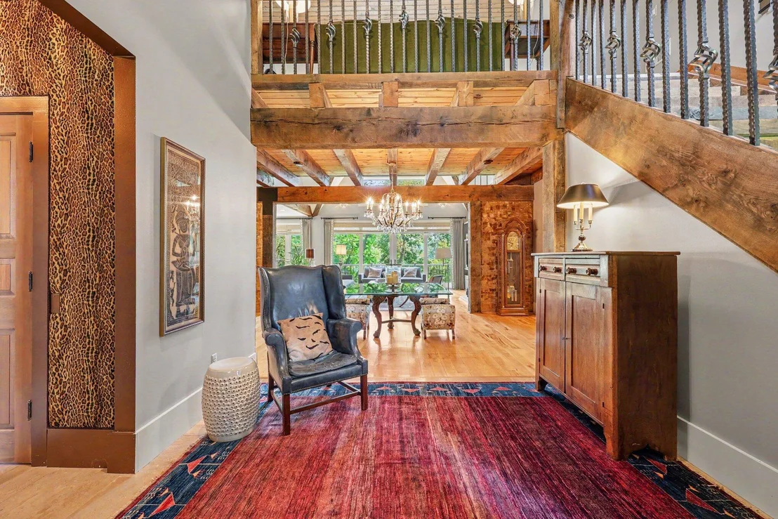 Photo of 1155 W Huron River Drive