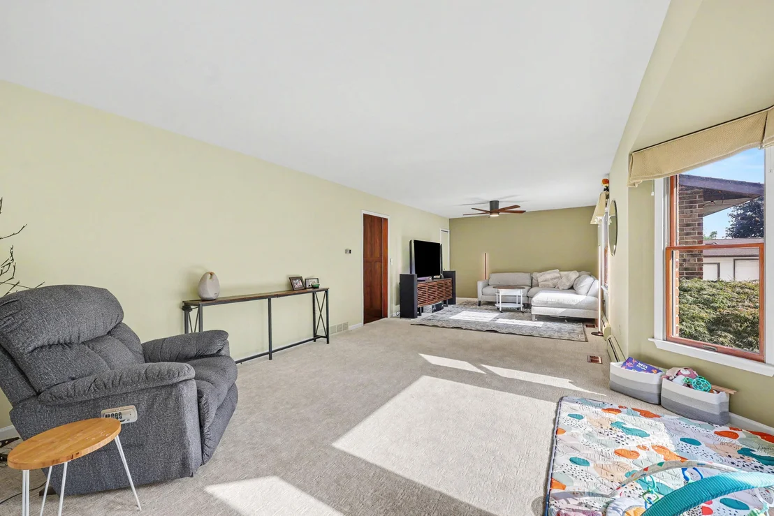 Photo of 7373 Dell Road