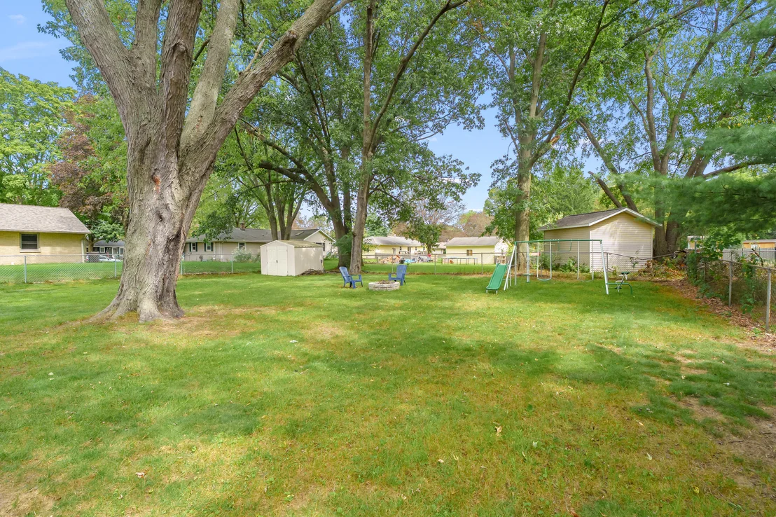 Photo of 8237 Lovers Lane