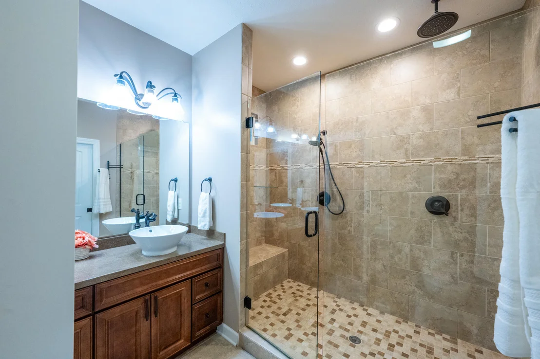 Photo of 2400 Bay Pointe Drive