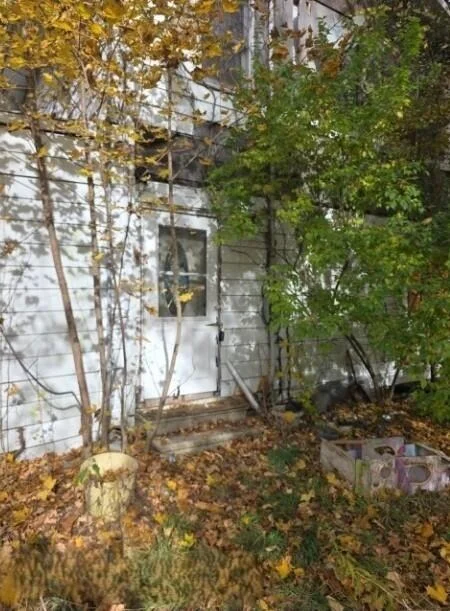 Photo of 10044 8 Mile Road