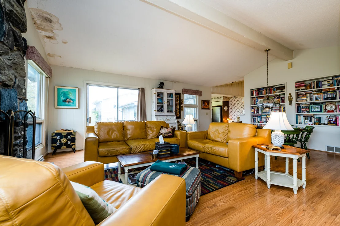 Photo of 3829 Tamarack Drive