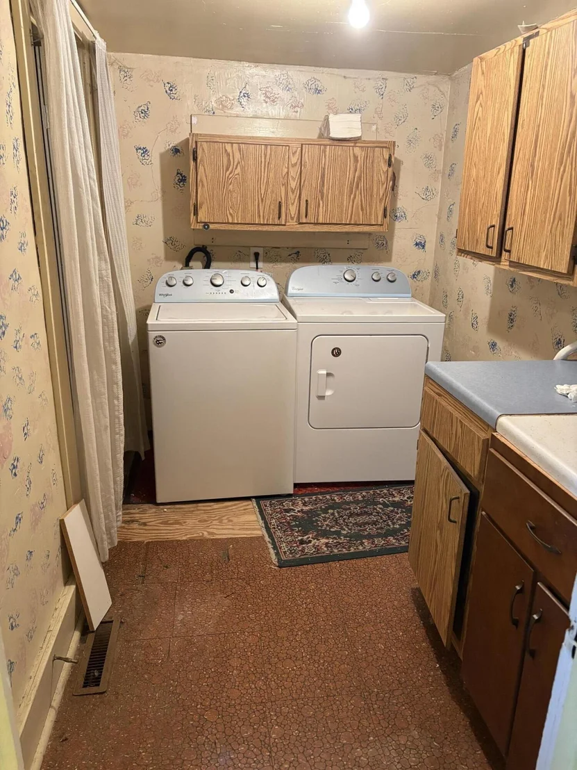 Photo of 3741 Riverside Rd