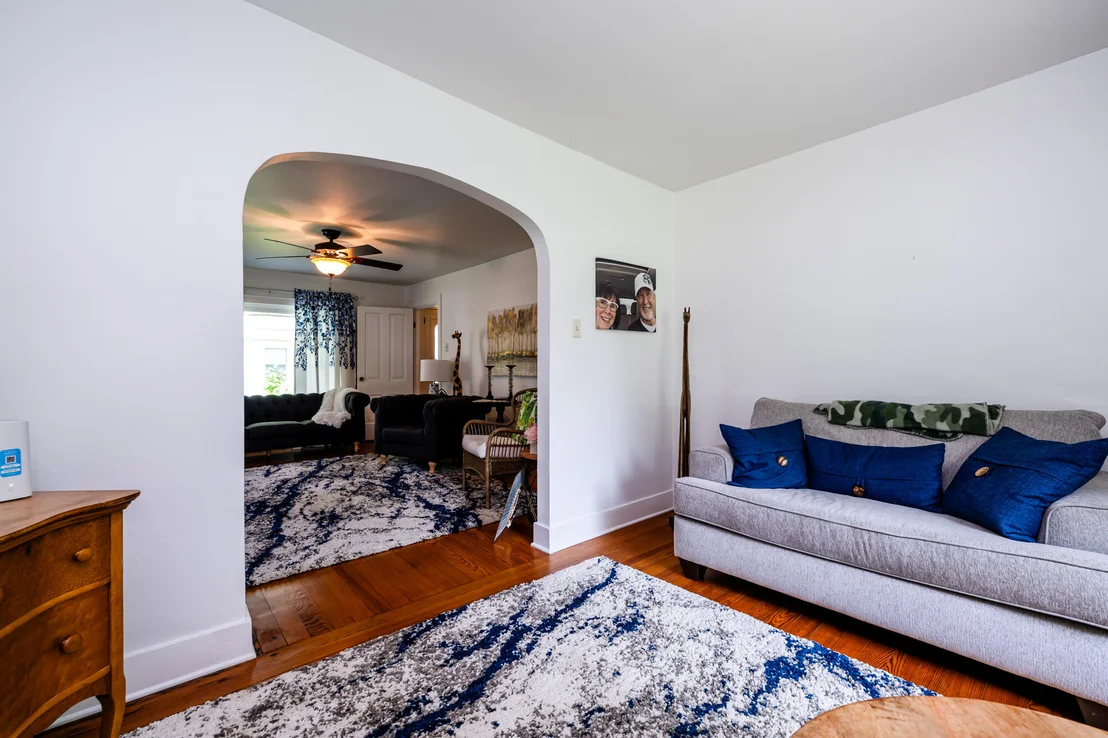 Photo of 413 W Front Street