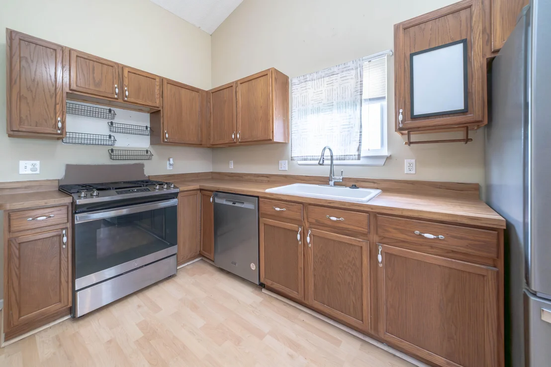 Photo of 11000 Saddlebrook Drive