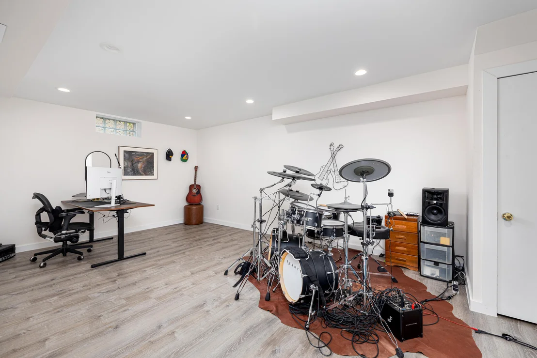 Photo of 454 Mills Road