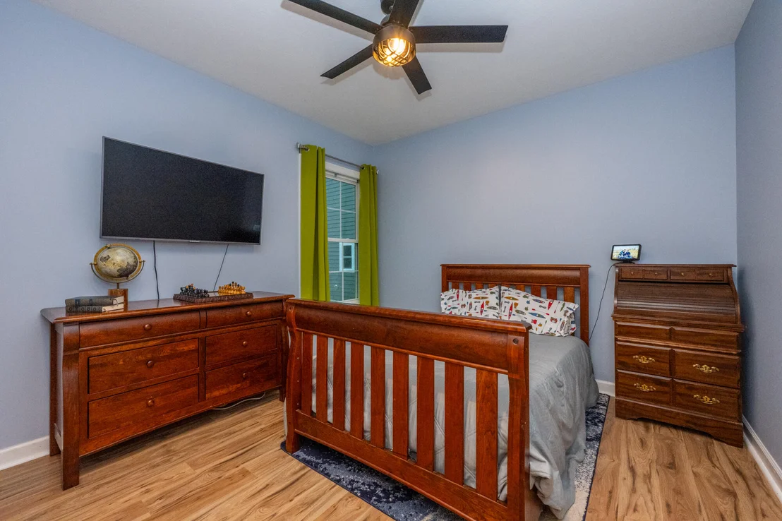 Photo of 2400 Bay Pointe Drive