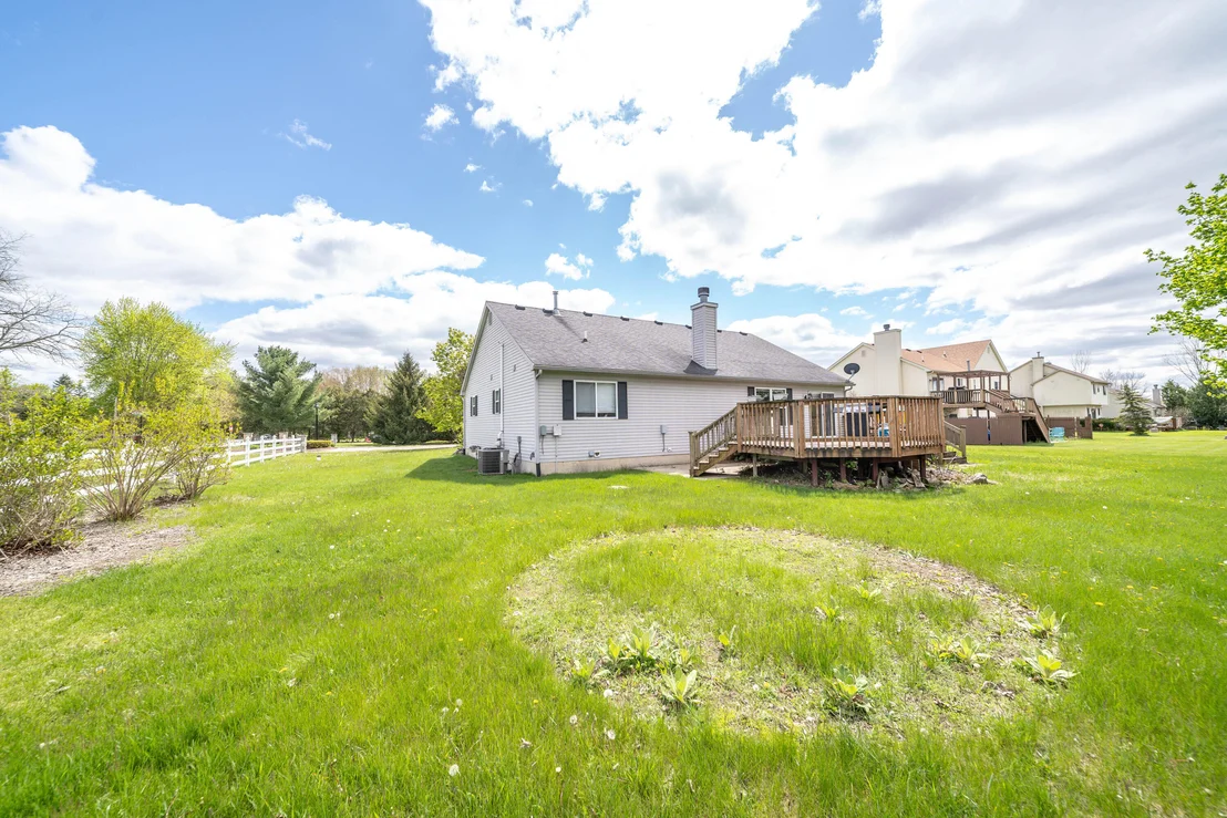 Photo of 11000 Saddlebrook Drive