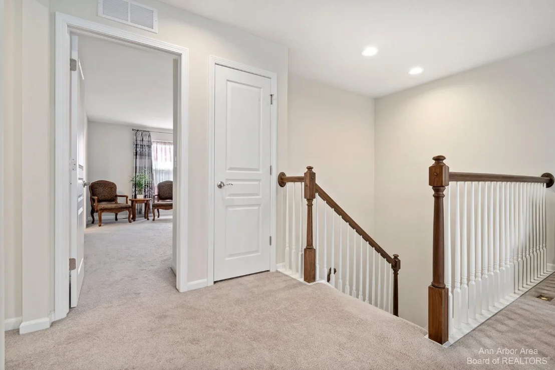 Photo of 638 Holmdale Way
