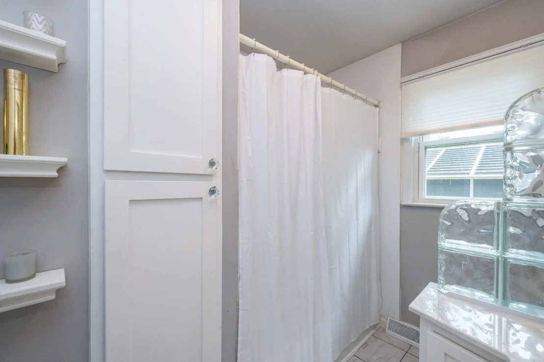 Photo of 2110 Commonwealth Road