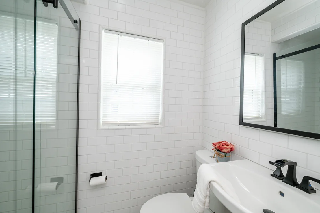 Photo of 547 Archer Avenue