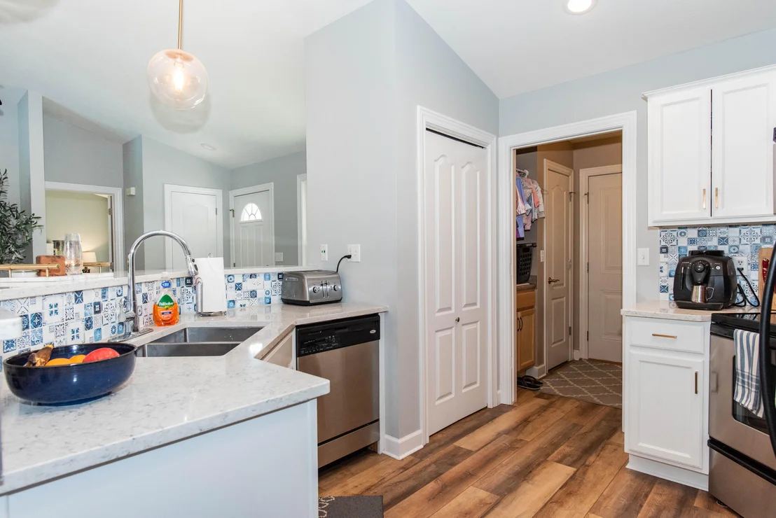 Photo of 3578 Martin Path