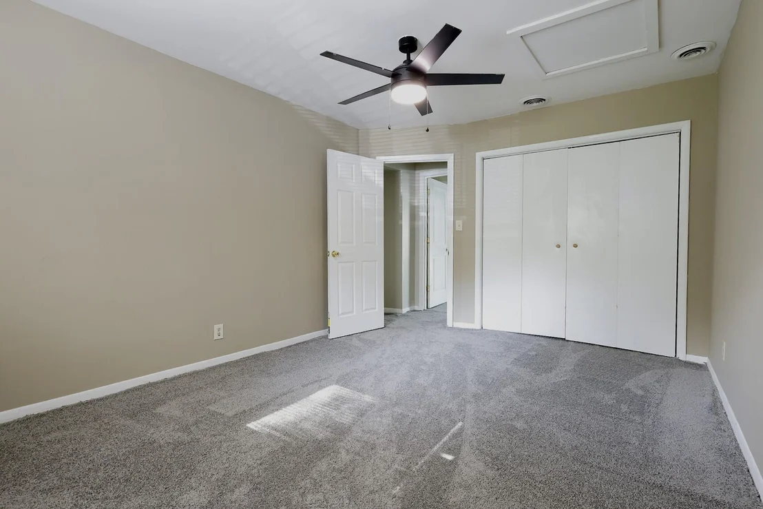 Photo of 890 Dons Drive