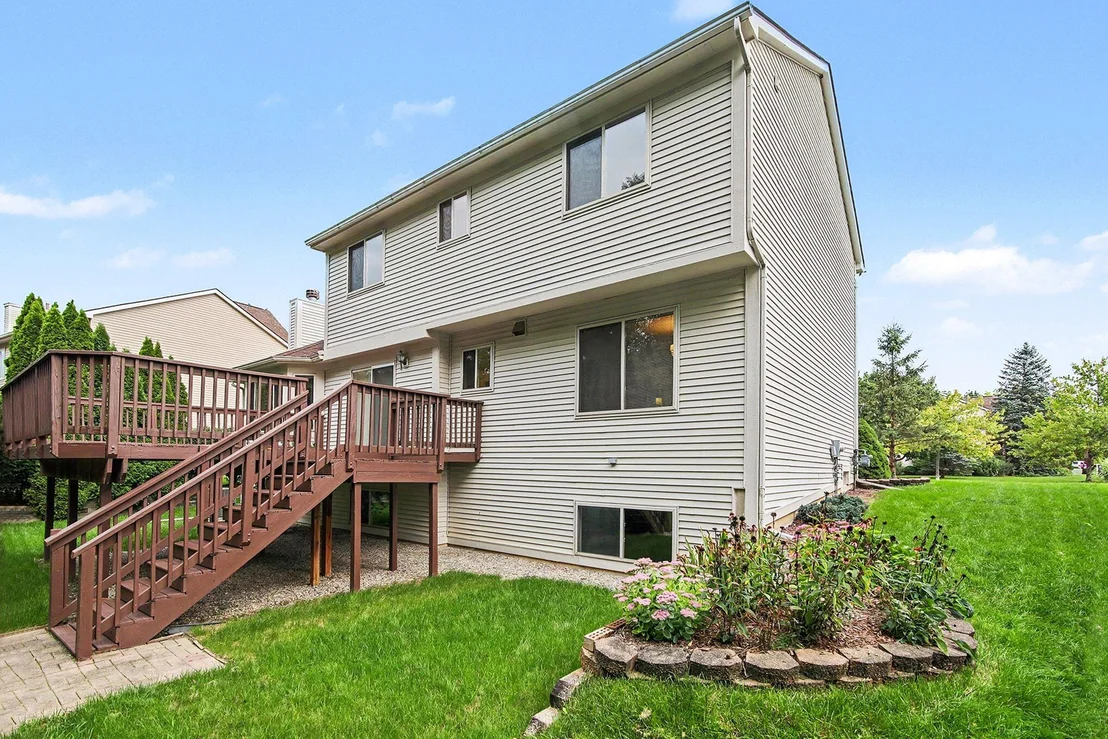 Photo of 5931 Cedar Ridge Drive