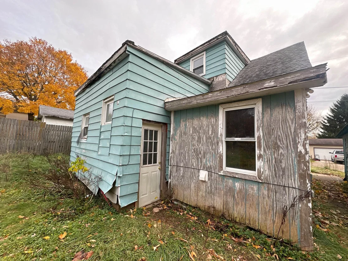Photo of 490 4th Street