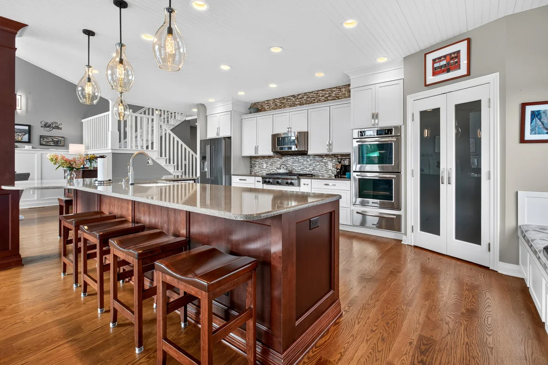 Photo of 2545 Bay Pointe Drive