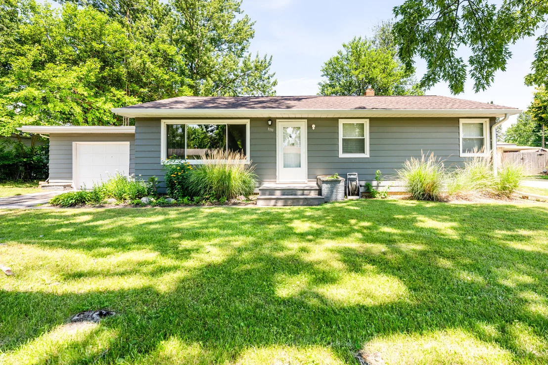 Photo of 1111 Wedgewood Road