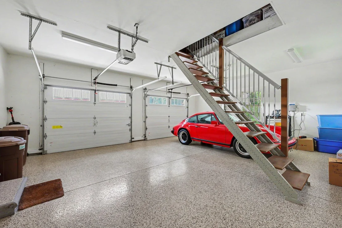 Photo of 1155 W Huron River Drive