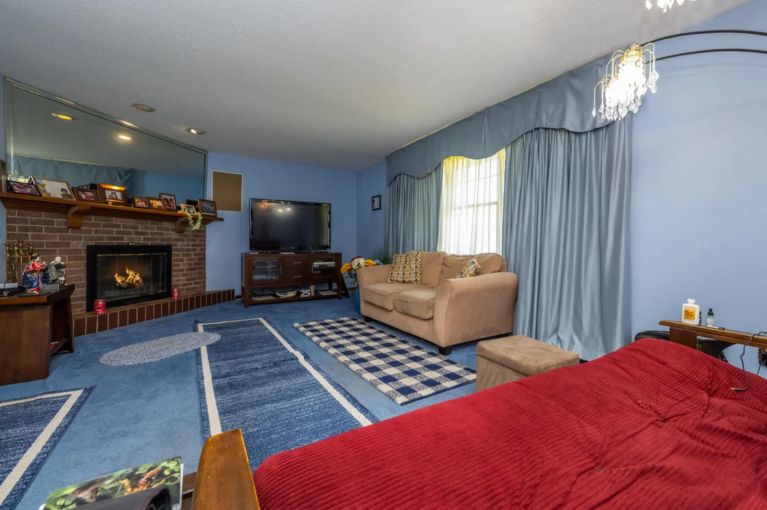 Photo of 2440 Lora Drive
