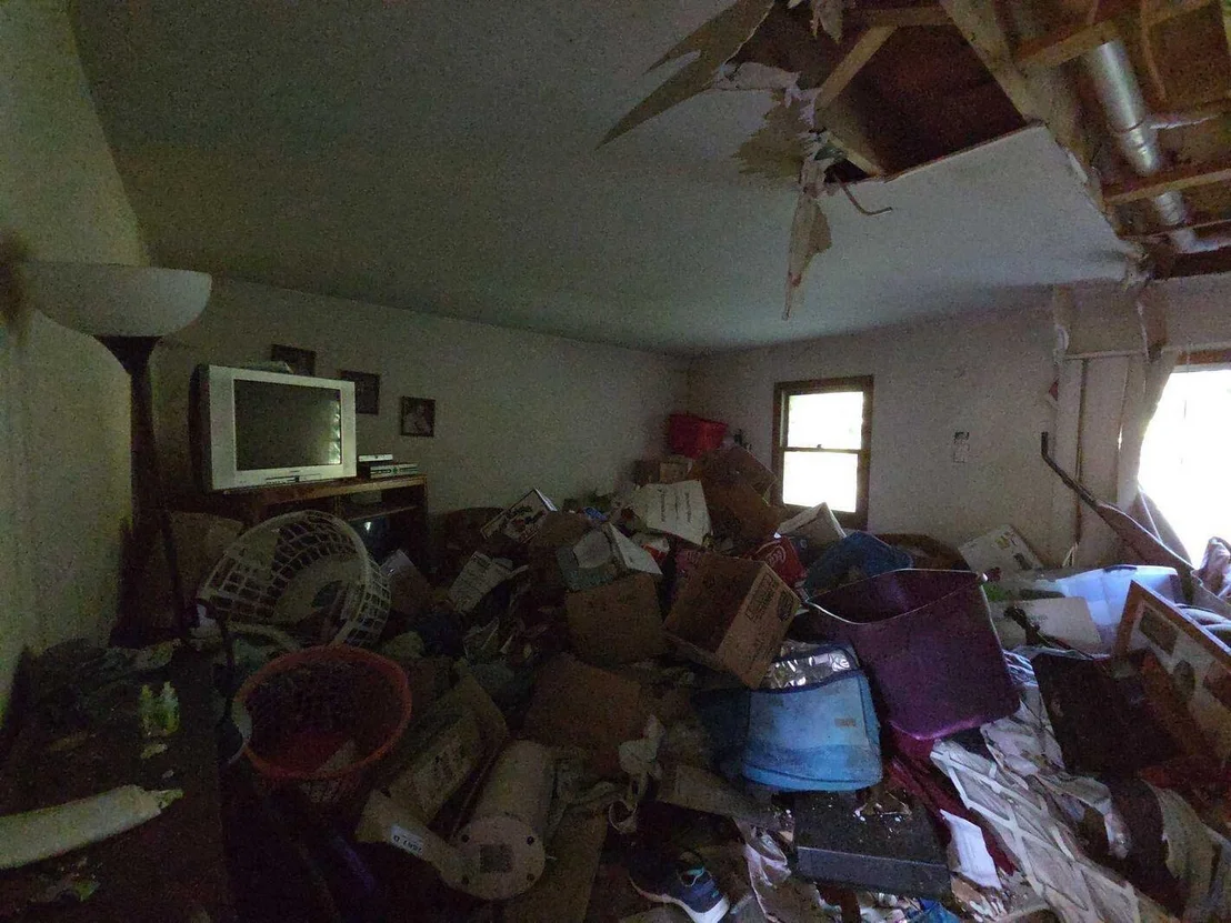 Photo of 10044 8 Mile Road