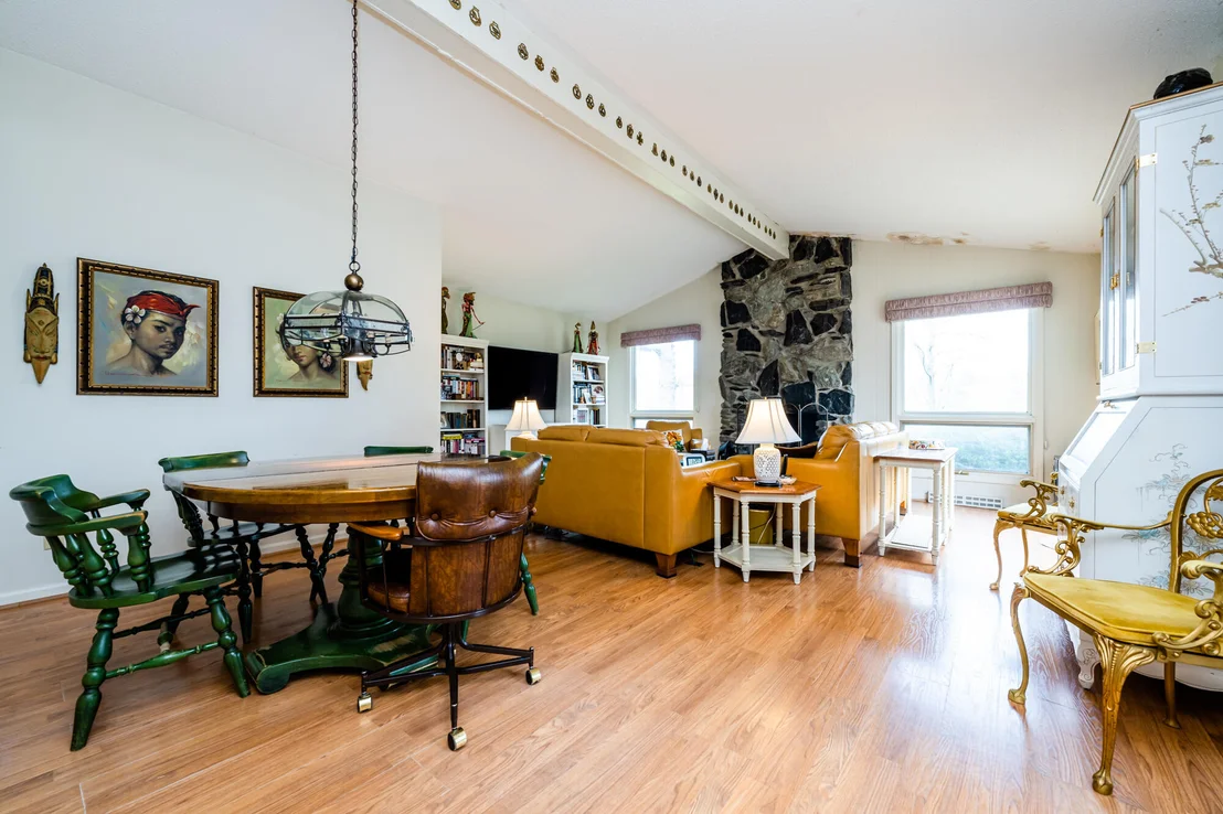 Photo of 3829 Tamarack Drive