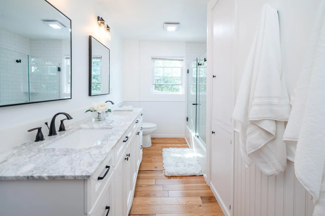 Photo of 547 Archer Avenue