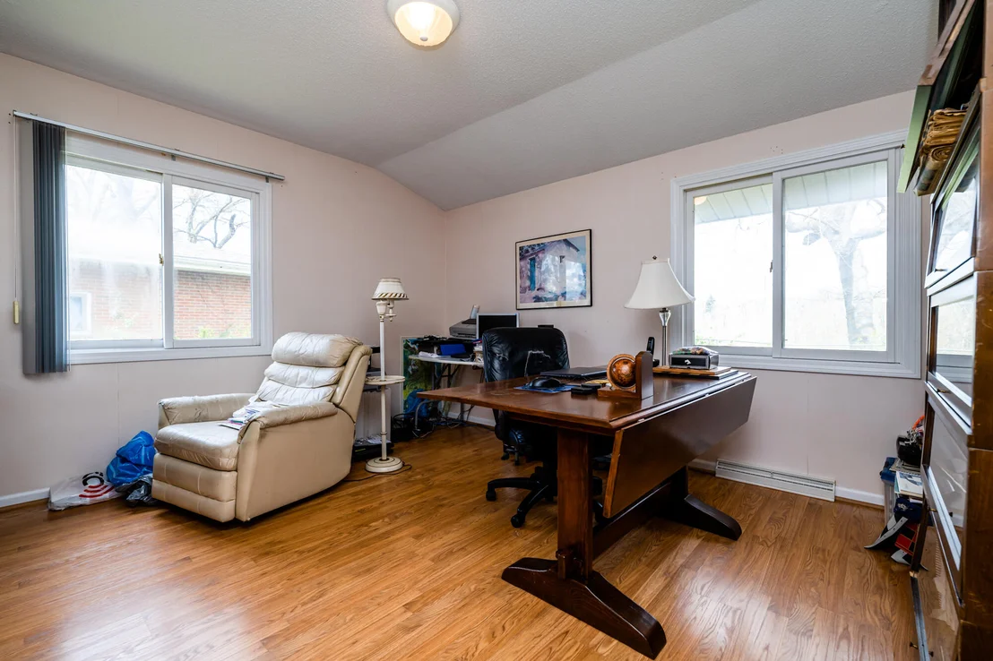 Photo of 3829 Tamarack Drive