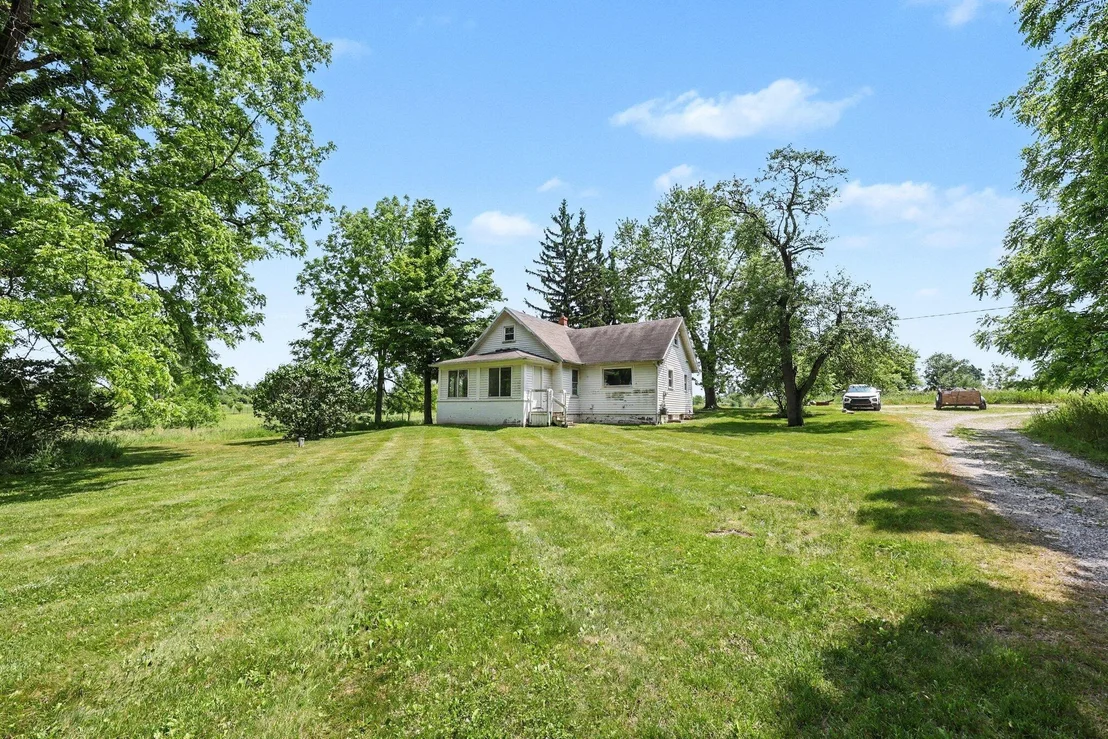Photo of 4650 Warren Road