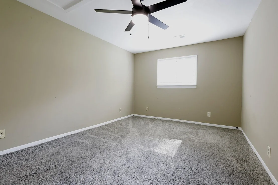 Photo of 890 Dons Drive