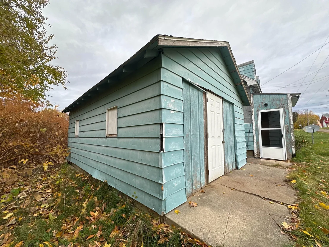 Photo of 490 4th Street