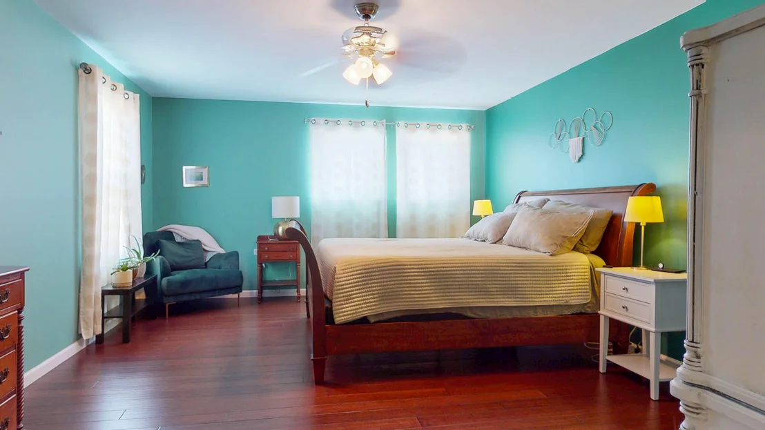 Photo of 8402 Walnut Hill