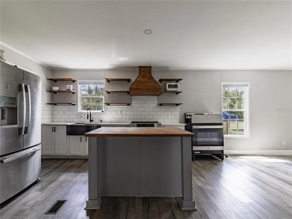 Photo of 3980 DOE DRIVE