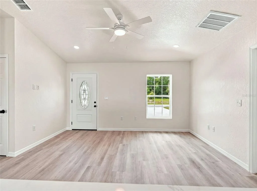 Photo of 3299 HARDEN STREET