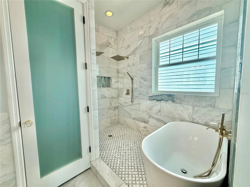 Photo of 2718 SUNSET INLET DRIVE