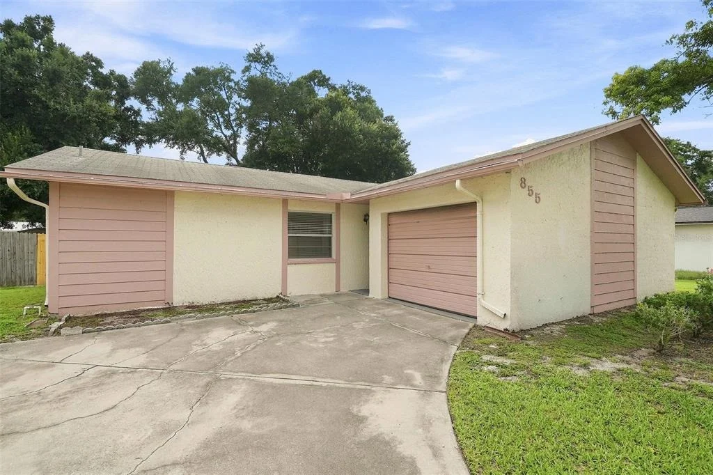 Photo of 855 KILLEARN BOULEVARD