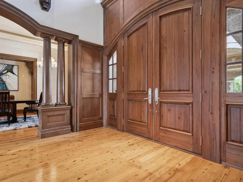 Photo of 1423 HILLVIEW DRIVE