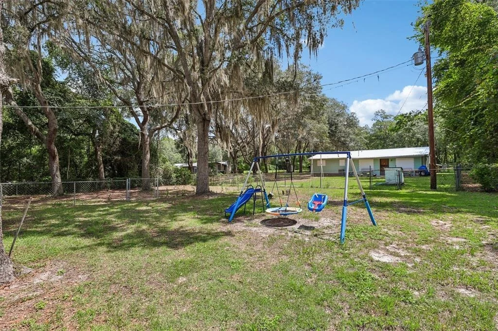 Photo of 212 DOGWOOD DRIVE